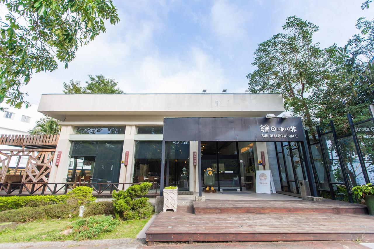 Sun Dialogue Hotel-By Cosmos Creation Chiayi City Luaran gambar