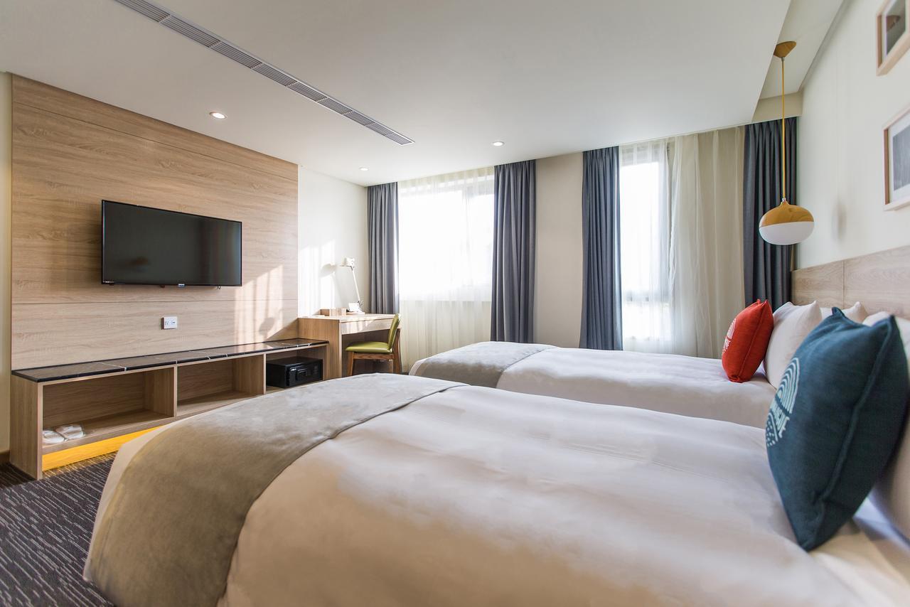 Sun Dialogue Hotel-By Cosmos Creation Chiayi City Luaran gambar